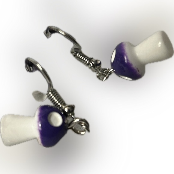 - Rare gorgeous handmade jewelry earrings similar to modern streetwear - - Picture 3 of 4